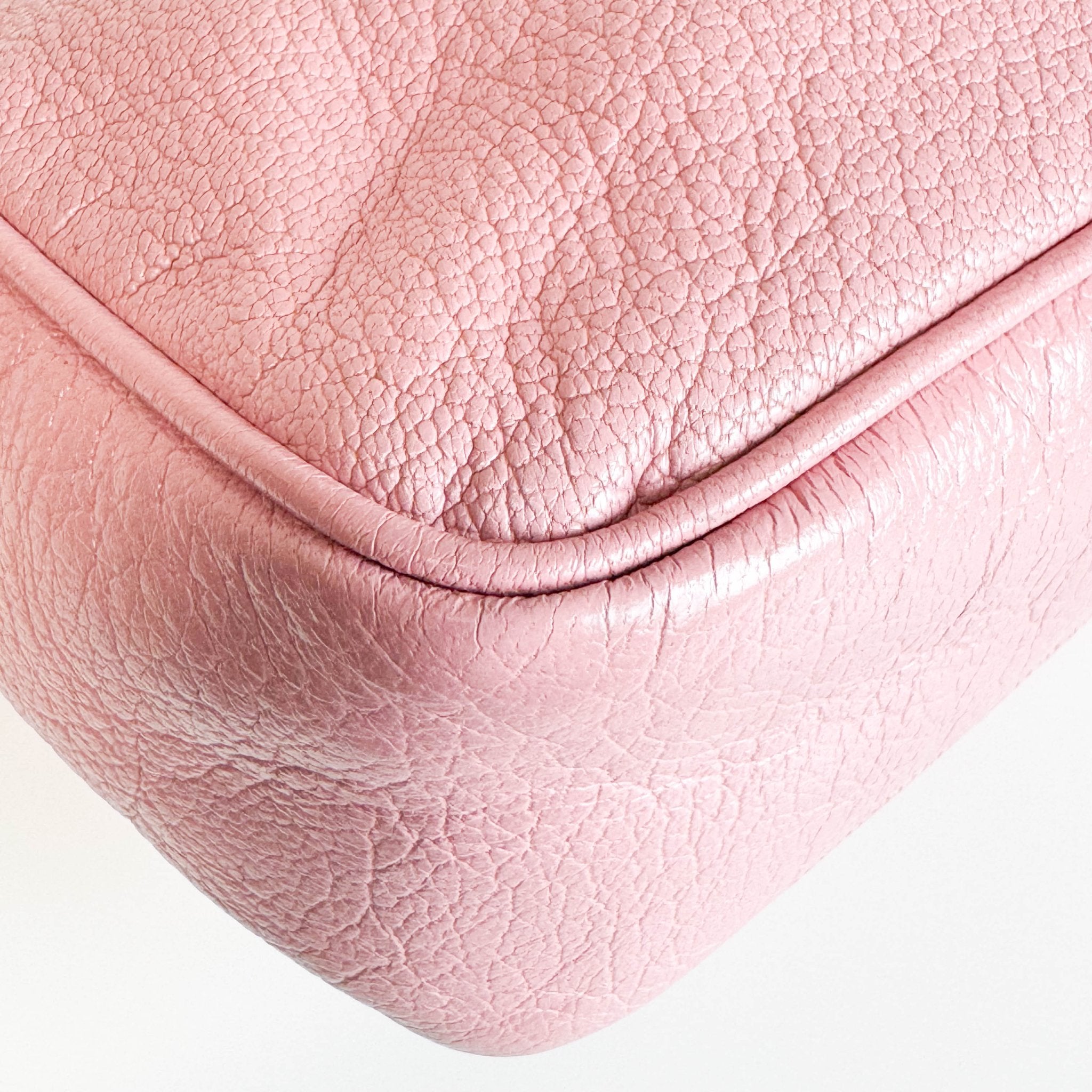 MIU MIU Pink Leather Camera Bag With Crossbody Strap, in , Sold by HIVE PRELOVED - Crossbody bags, ,