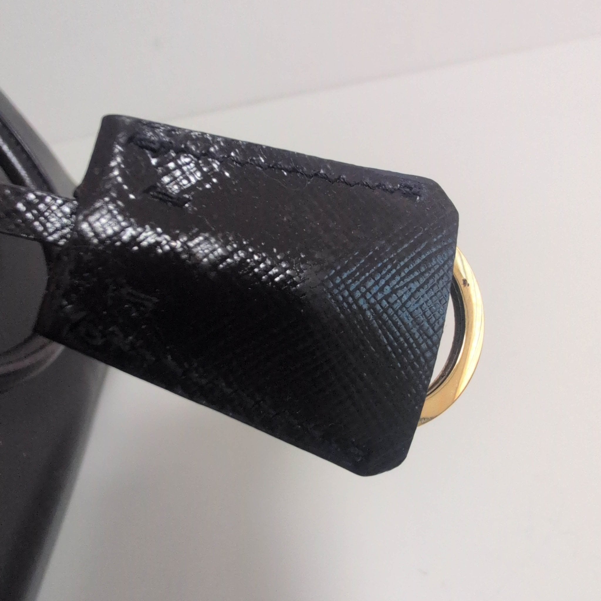 PRADA Saffiano Lux Tote in Purple Leather Hand bag, in , Sold by HIVE PRELOVED - Handle Bags, Shoulder Bags,