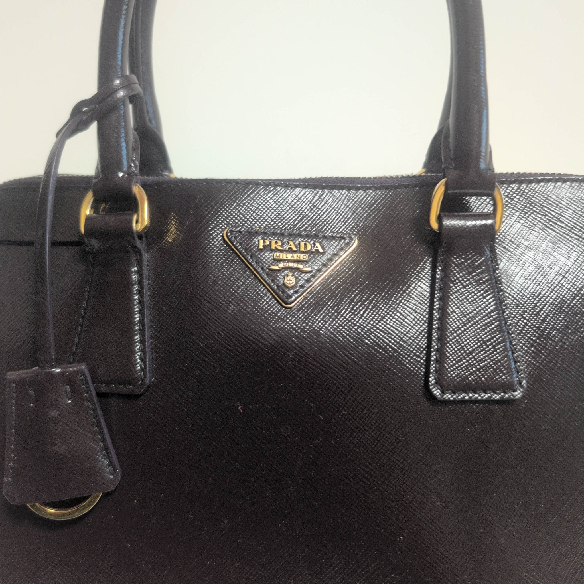 PRADA Saffiano Lux Tote in Purple Leather Hand bag, in , Sold by HIVE PRELOVED - Handle Bags, Shoulder Bags,