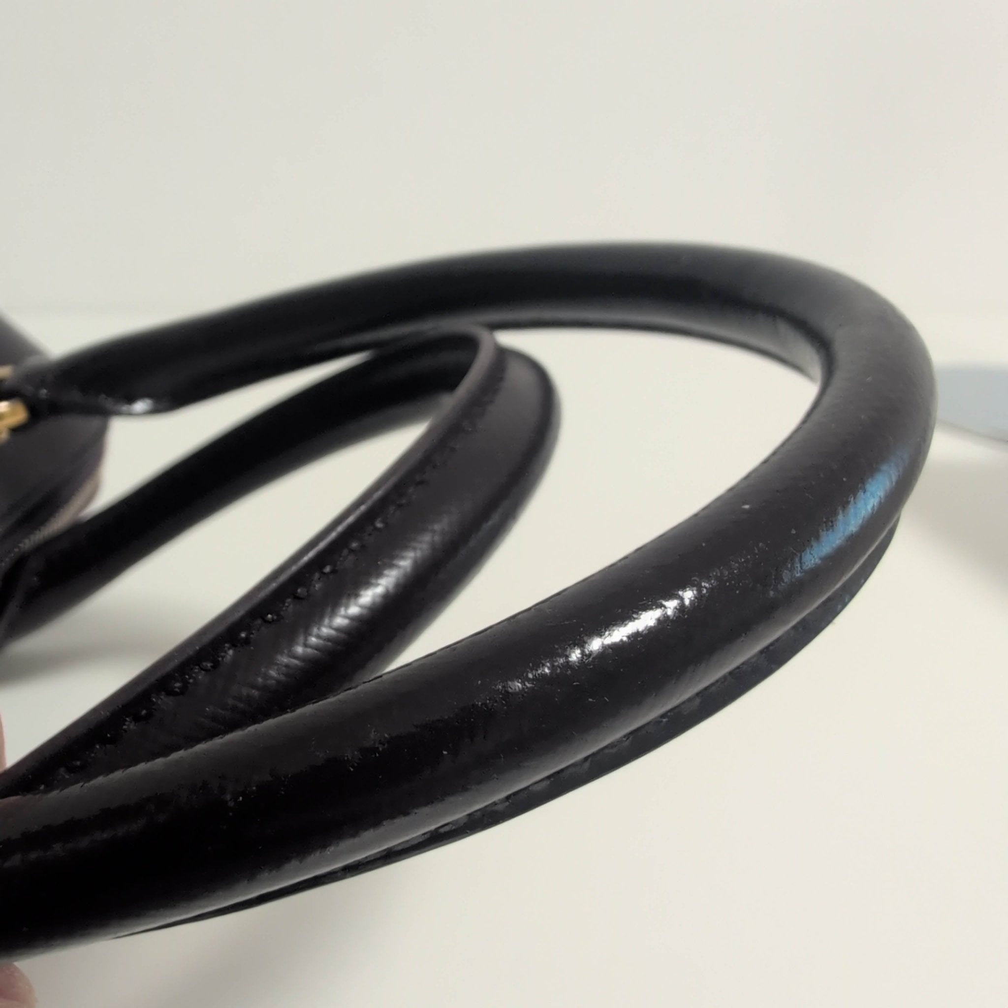 PRADA Saffiano Lux Tote in Purple Leather Hand bag, in , Sold by HIVE PRELOVED - Handle Bags, Shoulder Bags,