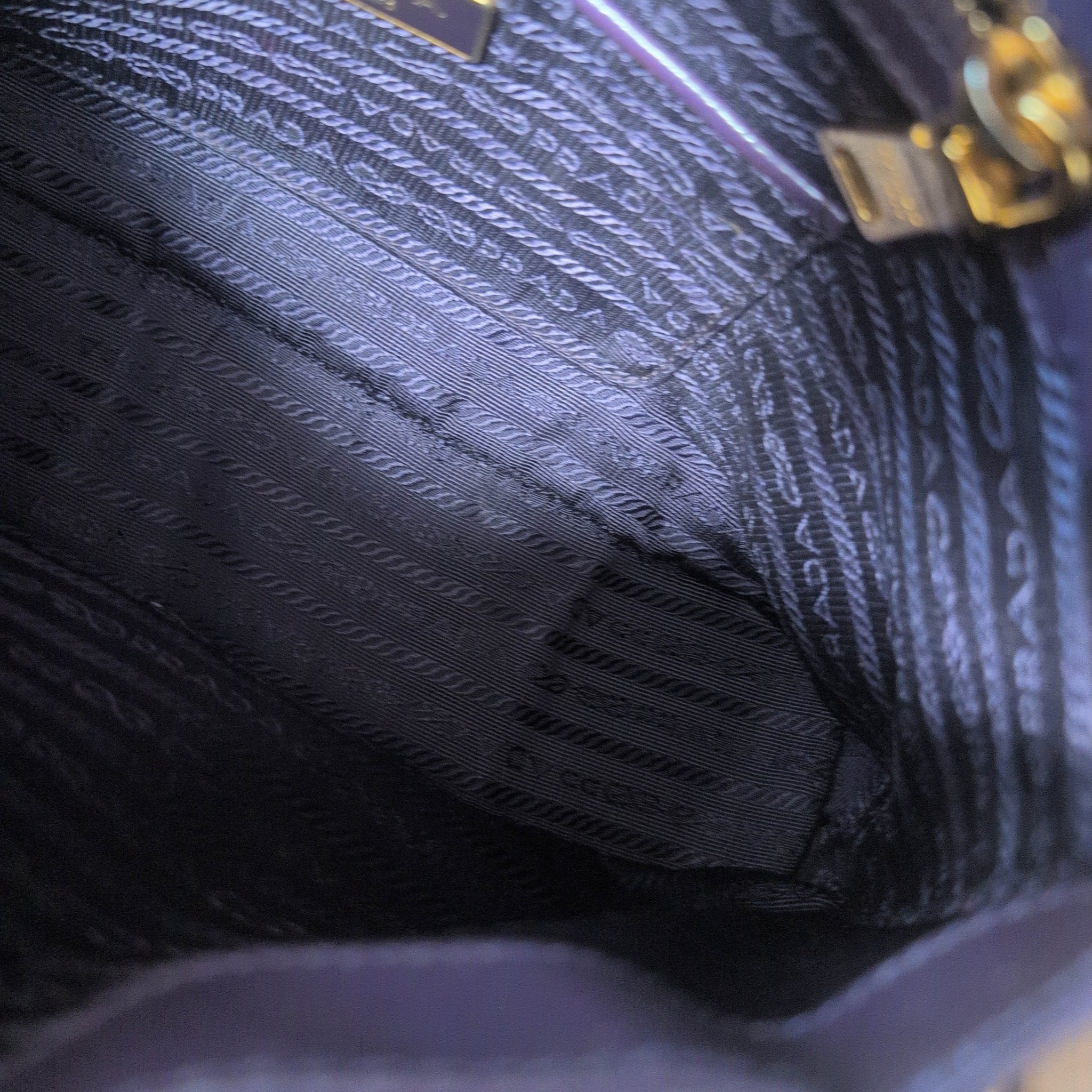 PRADA Saffiano Lux Tote in Purple Leather Hand bag, in , Sold by HIVE PRELOVED - Handle Bags, Shoulder Bags,