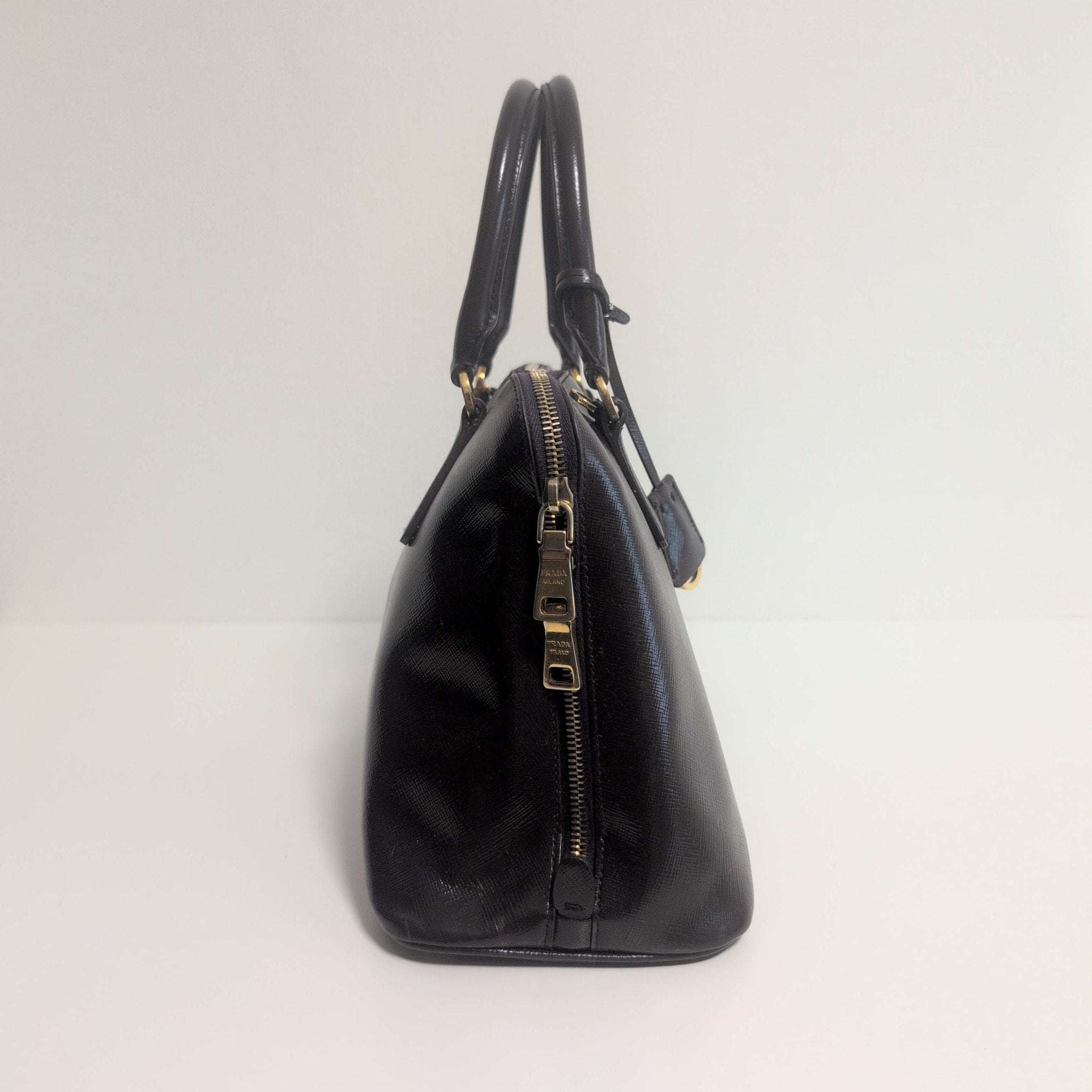PRADA Saffiano Lux Tote in Purple Leather Hand bag, in , Sold by HIVE PRELOVED - Handle Bags, Shoulder Bags,