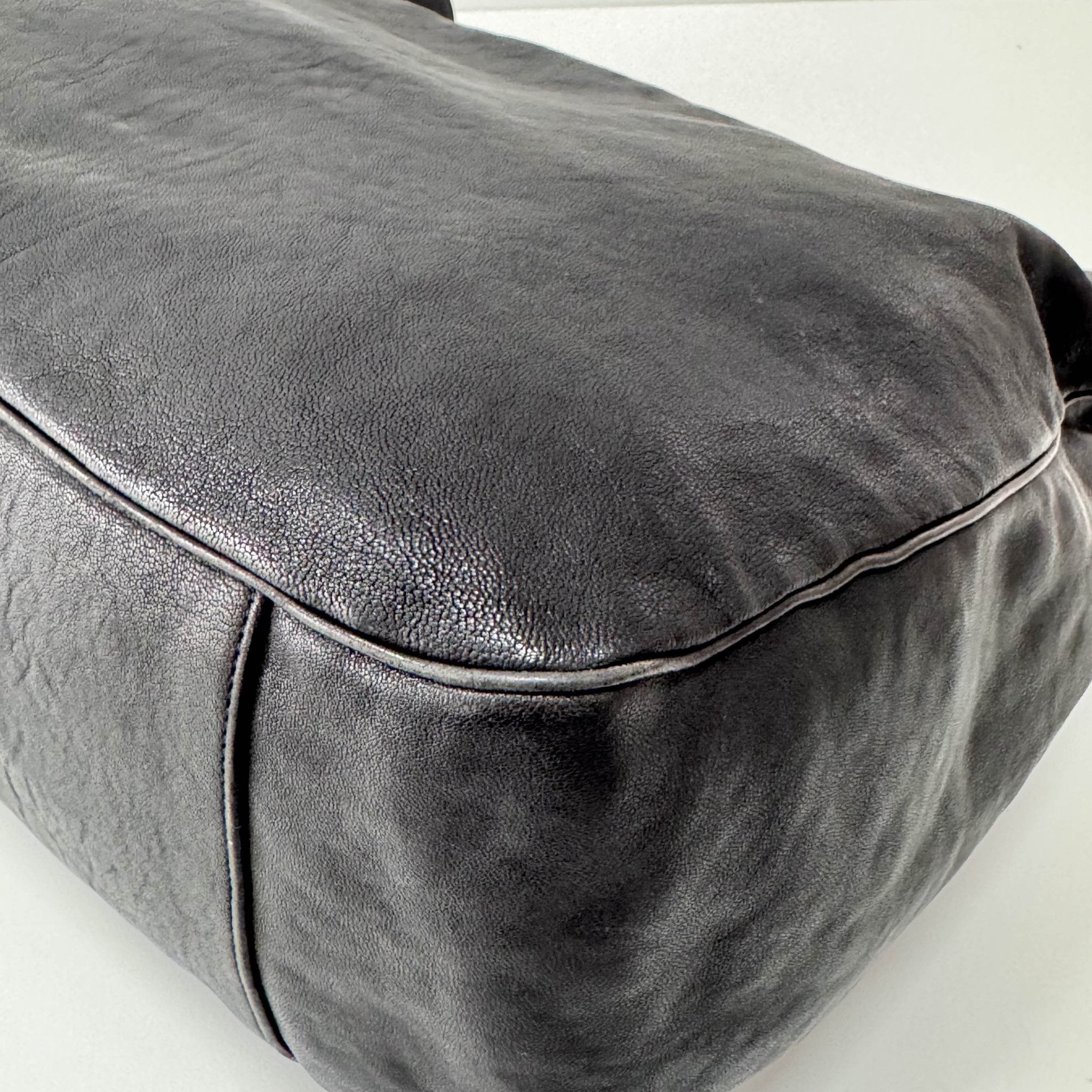 SAINT LAURENT Black Leather Hobo Shoulder Bag, in , Sold by HIVE PRELOVED - Shoulder Bags, ,