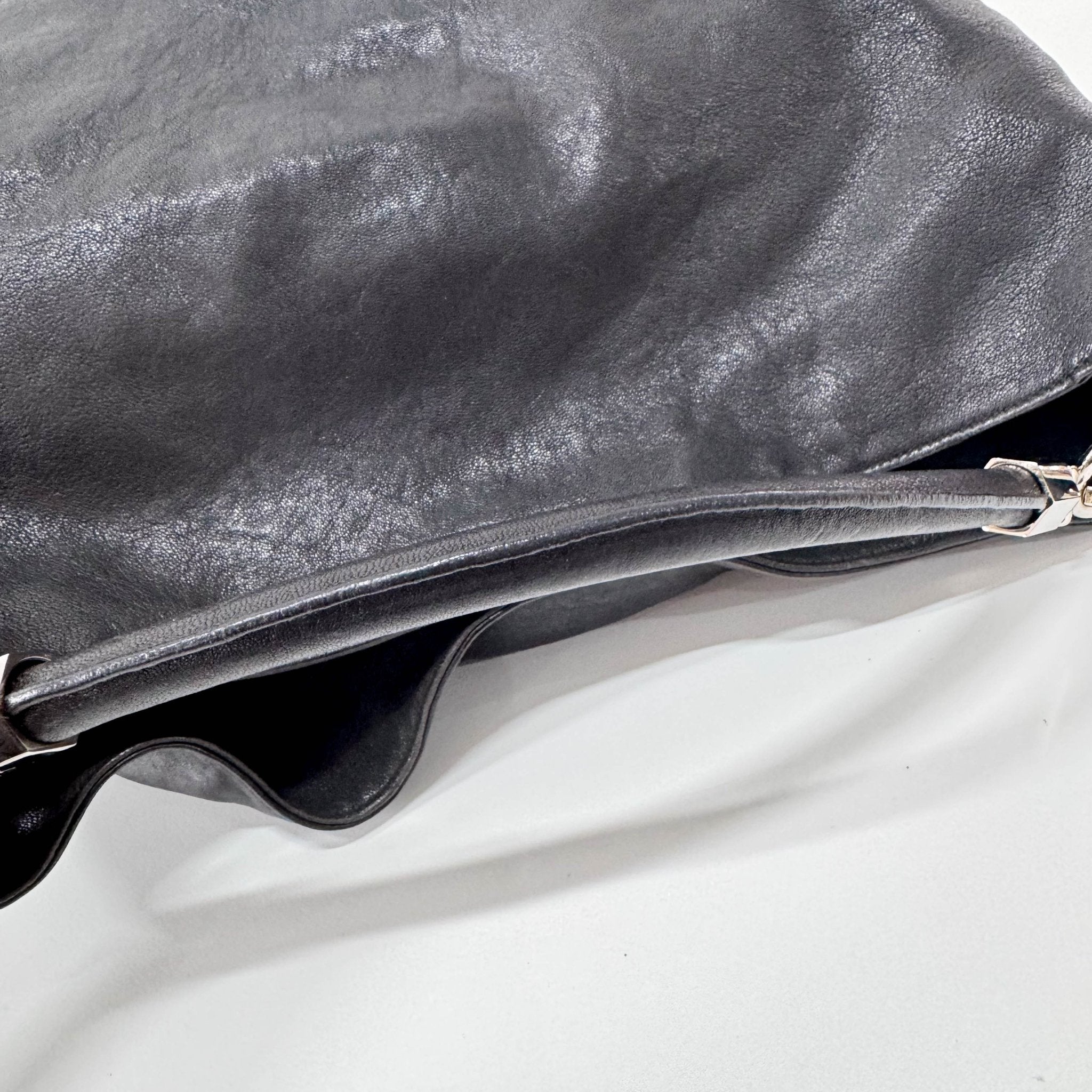 SAINT LAURENT Black Leather Hobo Shoulder Bag, in , Sold by HIVE PRELOVED - Shoulder Bags, ,
