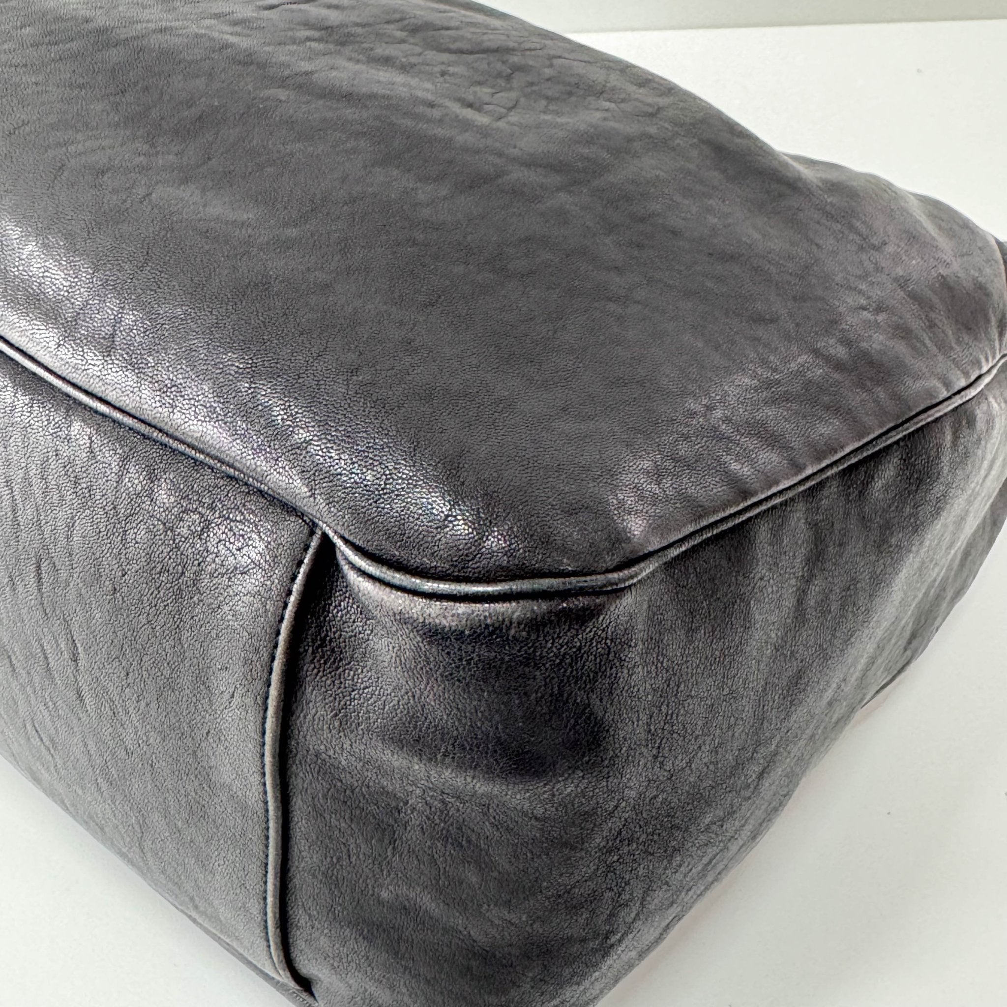 SAINT LAURENT Black Leather Hobo Shoulder Bag, in , Sold by HIVE PRELOVED - Shoulder Bags, ,