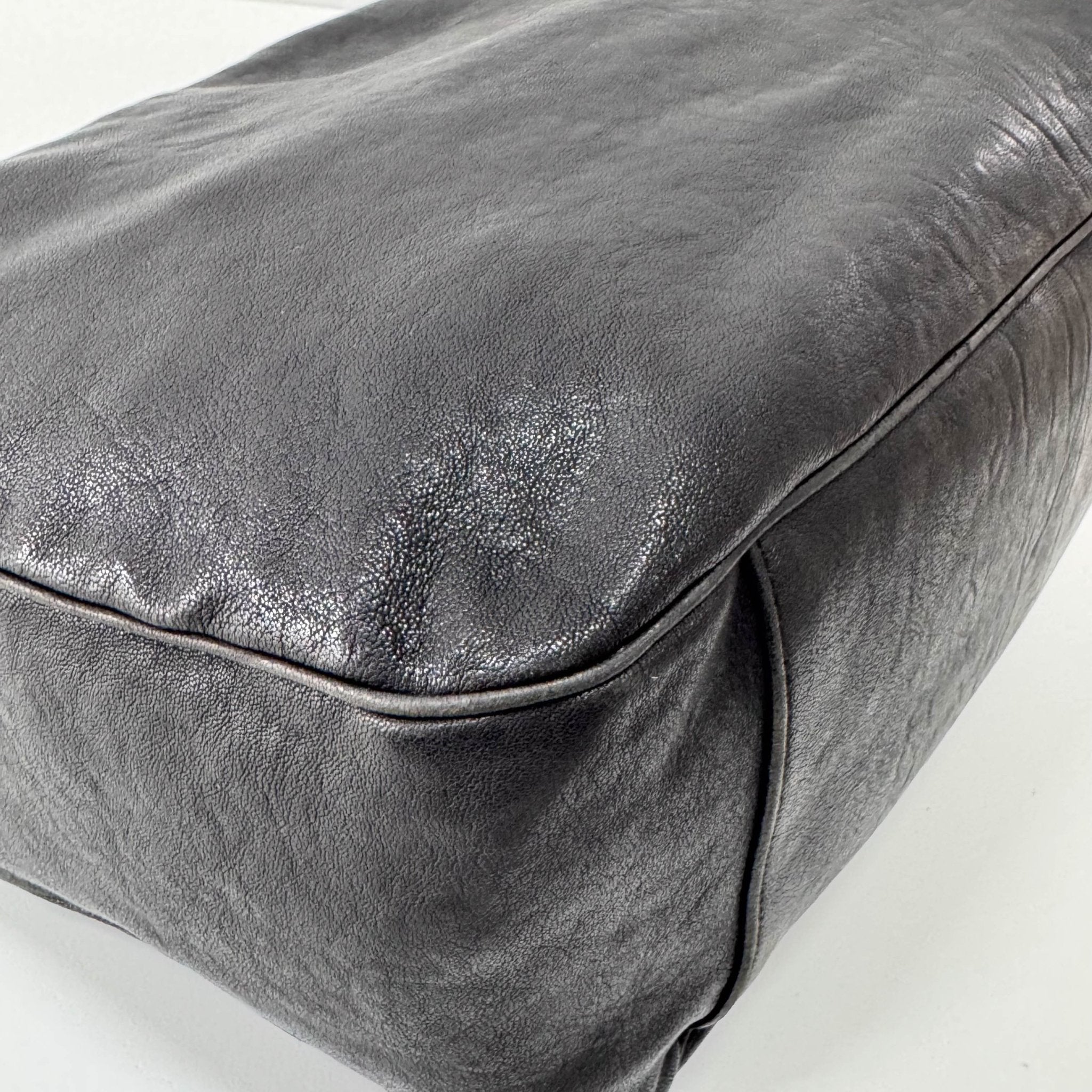 SAINT LAURENT Black Leather Hobo Shoulder Bag, in , Sold by HIVE PRELOVED - Shoulder Bags, ,