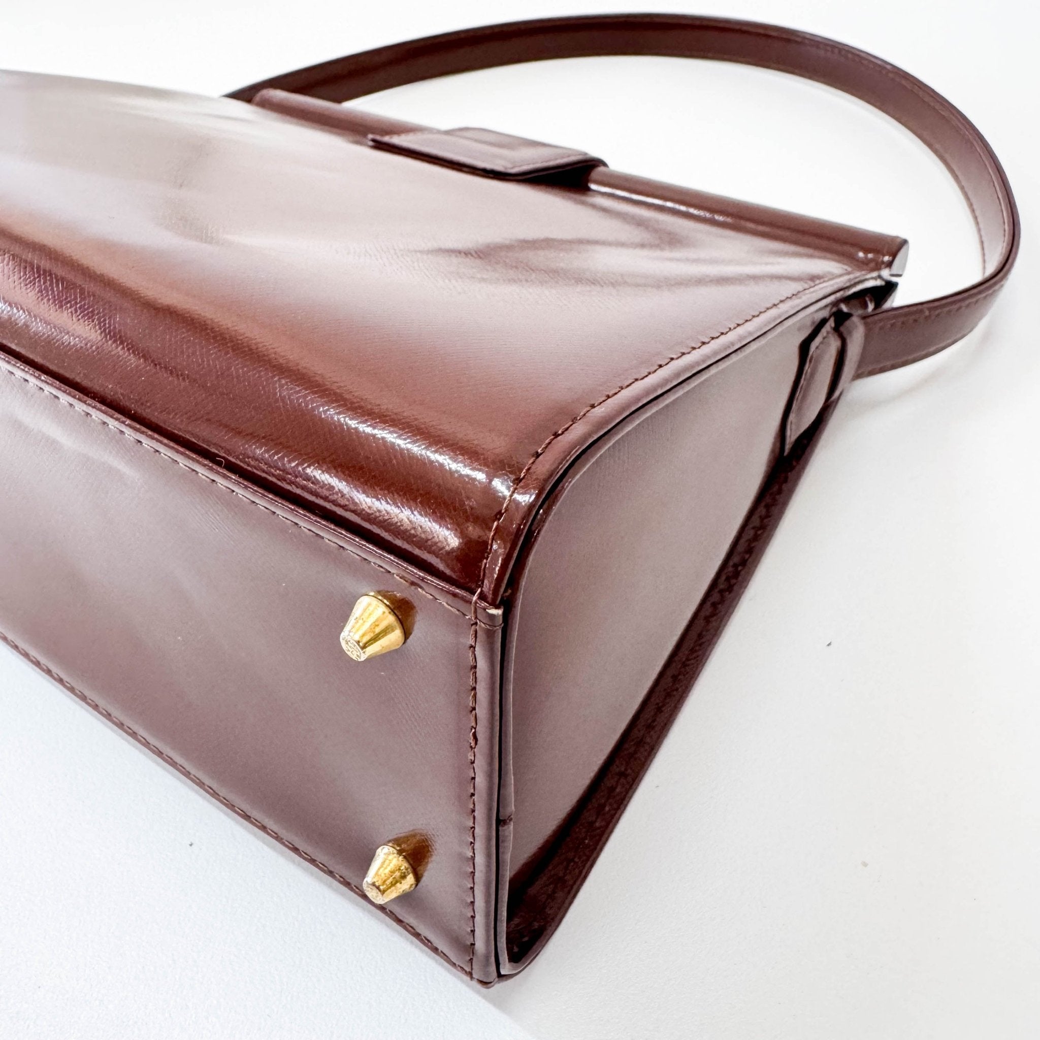 SAINT LAURENT Brown Leather Shoulder Bag, in , Sold by HIVE PRELOVED - Shoulder Bags, ,