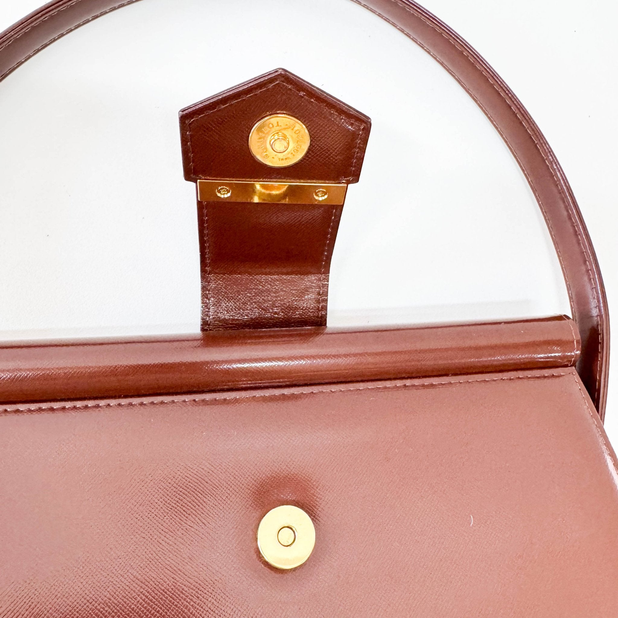 SAINT LAURENT Brown Leather Shoulder Bag, in , Sold by HIVE PRELOVED - Shoulder Bags, ,