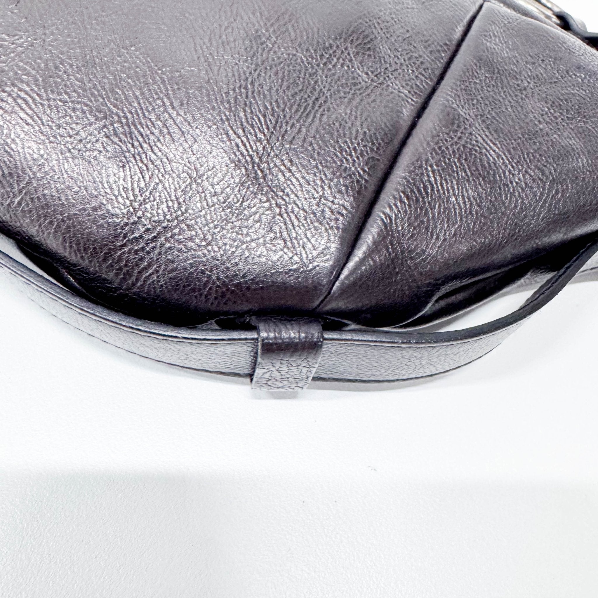 SAINT LAURENT Mombasa Black Leather Pochette, in , Sold by HIVE PRELOVED - Crossbody bags, ,