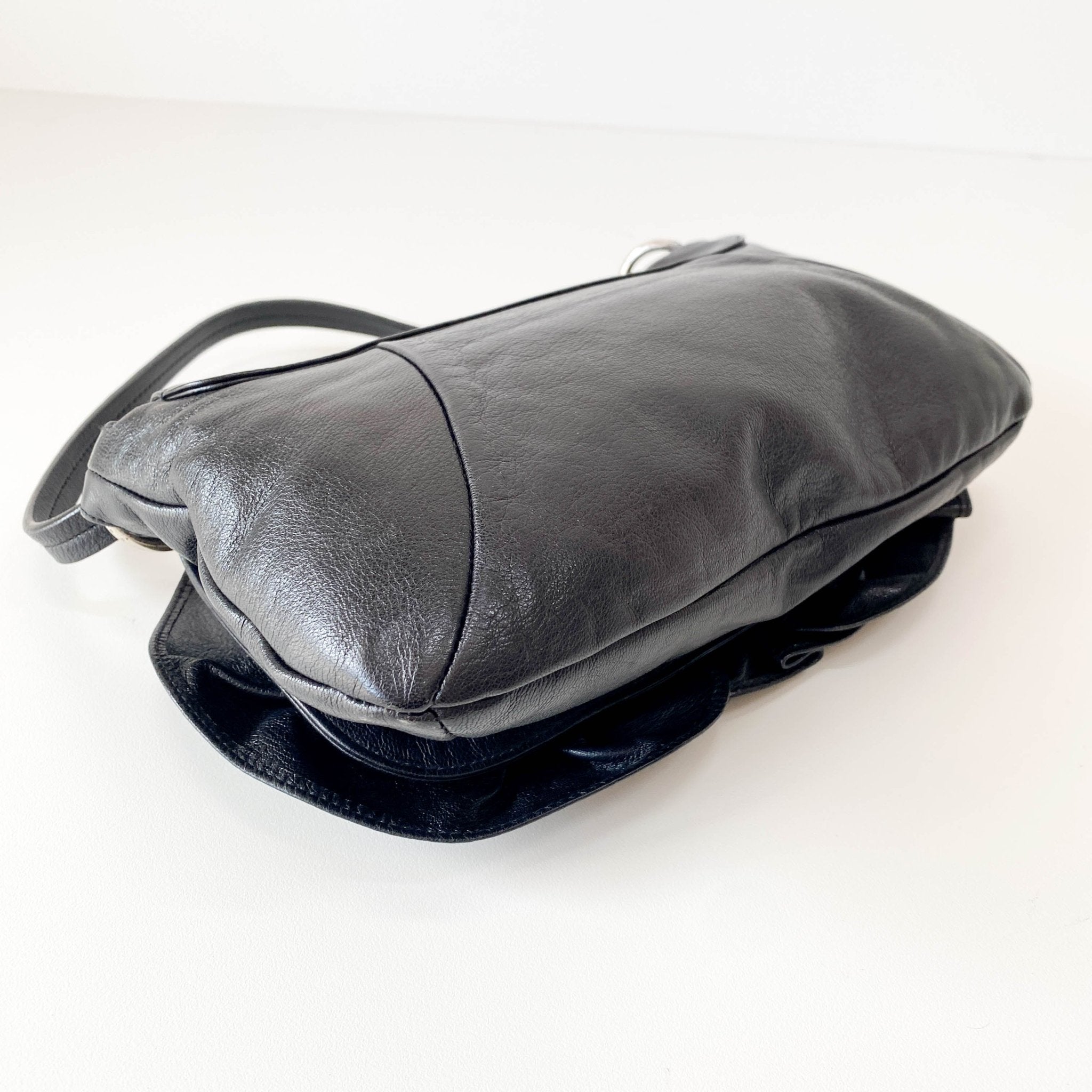 SAINT LAURENT Rive Gauche Leather Black Shoulder Bag, in , Sold by HIVE PRELOVED - Shoulder Bags, ,