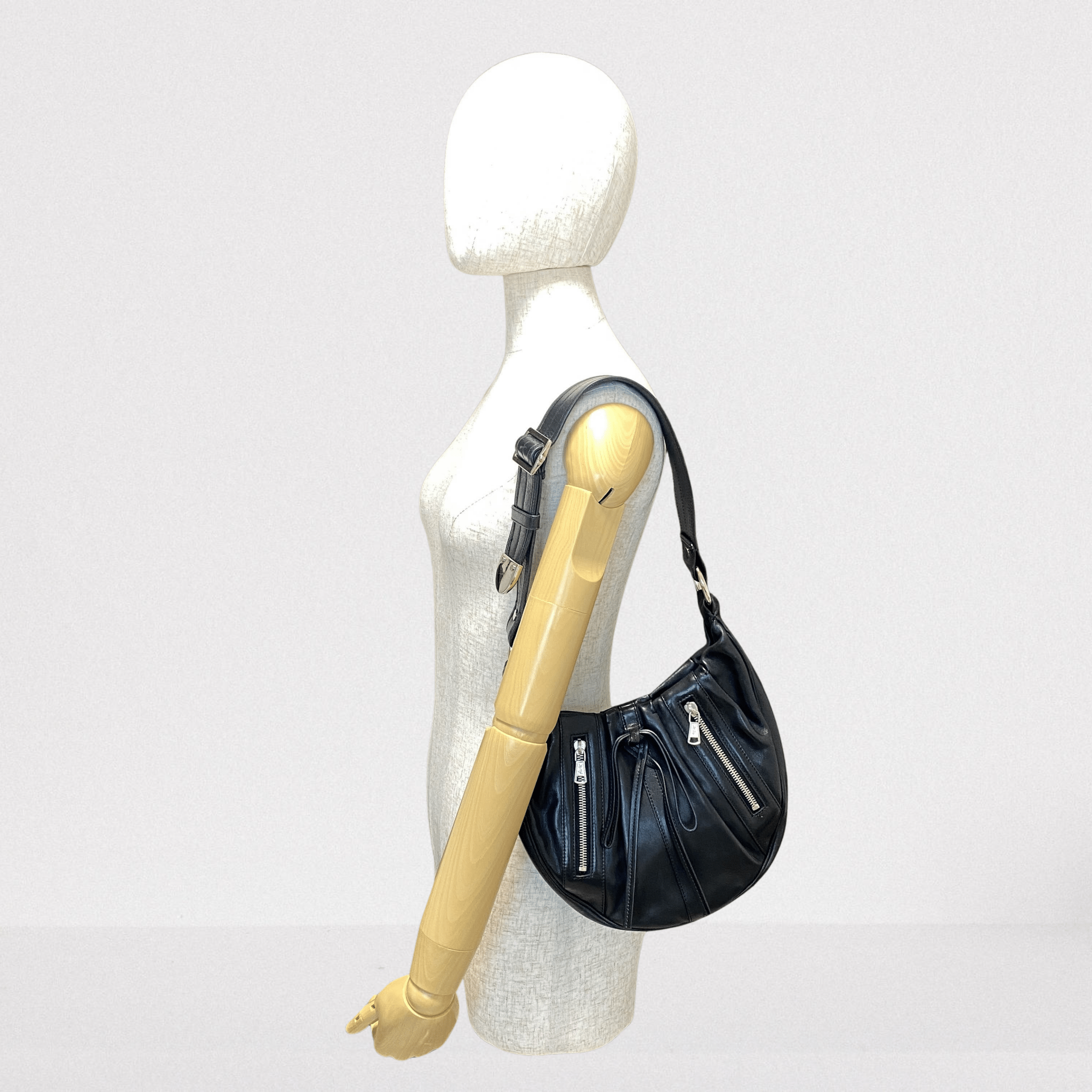 SAINT LAURENT YSL Archive Black Leather Shoulder Bag, in , Sold by HIVE PRELOVED - Shoulder Bags, ,